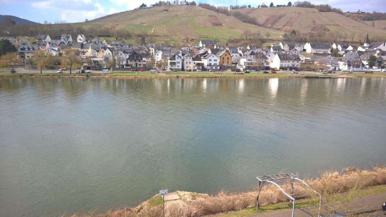 Mosel Ausblick Apartman Zell an der Mosel Kültér fotó